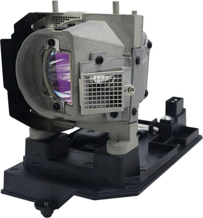 Beamerlamp geschikt voor de NEC U250XG beamer, lamp code NP19LP 60003129. Bevat originele P-VIP lamp, prestaties gelijk aan origineel.
