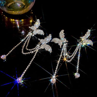 Luxe High-End Vlinder Oorklip, Asymmetrisch Kwastontwerp Met Diamant Inleg, Overdreven Oorbeen Clip Oorbellen Voor Vrouwen Zonder Oorgaatjes 2pcs gray