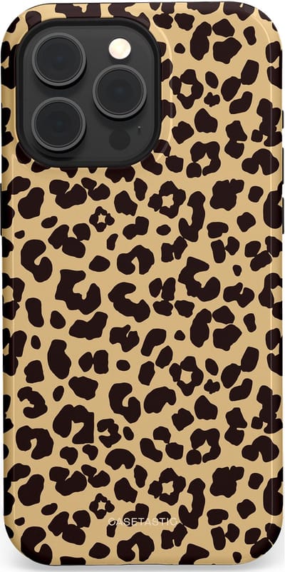 Casetastic Hoesje Geschikt voor Apple iPhone 15 Pro Max Magsafe - Stijlvolle Beschermende Duo-layer Case - Wild