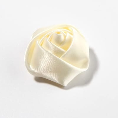 Set van 100 Kunstrozen, Mini Polyester Bloemen, Decoratieve Rozenkoppen voor Bruiloft en Ambachten, Perfect voor Versieringen en DIY Projecten