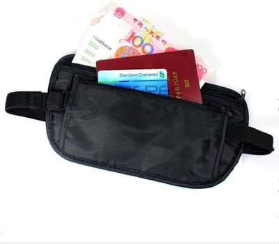 Heuptas - Geldtasje - Moneybelt - Buideltas - Fanny pack - Tasje voor paspoort/geld - Vakantietasje - Reistasje - Tas onder kleding - Belt bag - Verstelbaar - Lichtgewicht - Zwart - Feesttasje - Jonyx