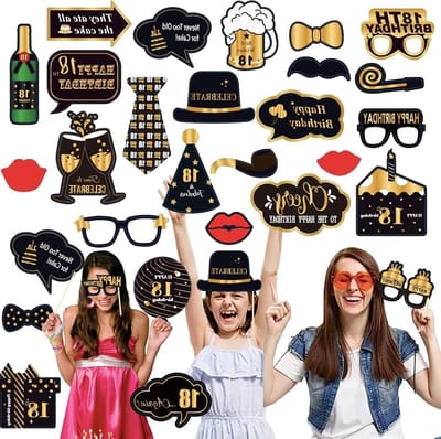 32-delige Zwart Gouden 18e Verjaardag Foto Booth Props, Persoonlijke en Grappige DIY Kit voor Feest Selfies en Decoraties voor Mannen en Vrouwen
