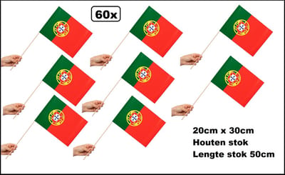 60x Luxe Zwaaivlaggetjes op stok Portugal 20cm x 30cm - lengte stok 50cm - Zwaai vlaggetjes EK WK thema feest voetbal festival uitdeel Italiaans