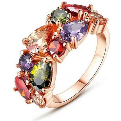 Huitan Fancy Heldere Kleurrijke Zirkonia Vingerring Vrouwelijk Rose Goud Kleur Accessoires voor Verlovingsceremonie Esthetische Sieraden 7 beige
