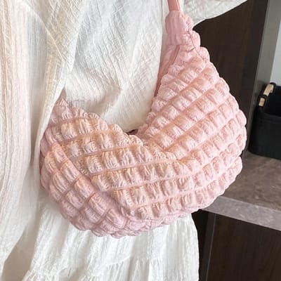 Nieuwe Doudou Tas Zachte Textuur Dames Schoudertas Dames Crossbody Tas Pendelen Casual Pof Wolk Tas Geplooide Tas white