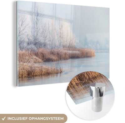 MuchoWow® Glasschilderij 120x80 cm - Schilderij acrylglas - Landschap - Winter - Sneeuw - IJs - Ochtend - Foto op glas - Schilderijen