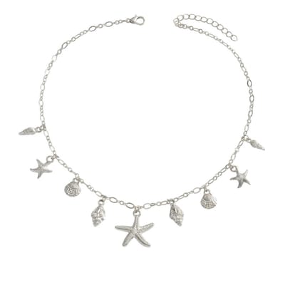 Zilverkleurige ketting voor dames met zee thema – schakel ketting met bedels van schelpen en zeesterren – zomerse ketting met hanger – sierlijke halsketting