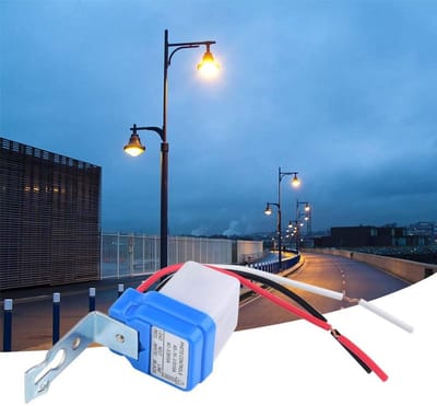 Dailygoody - Light control sensor - Automatische aan/uit schakelaar - Geschikt voor straatverlichting - 220V - Voor motorwegen en parken - Herbru