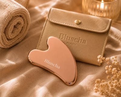 Bluscha® RVS Gua Sha Rose Goud – Gezichtsmassage Tool – Lymfedrainage – Anti Wallen – Facial Massage – Inclusief Luxe Opbergzakje