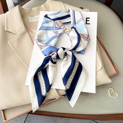 Design de Luxe Foulard Carré Fin en Soie Imprimé Chaîne pour Femmes Foulard de Cou Bandana pour Dame Bandeau pour Cheveux Hijab de Tête Ruban pour Sac Cadeau white