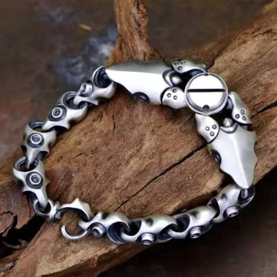 Avant-Garde Master Mecha Koning Mode Trend Haarlijn Armband Mannen Mecha Dubbele Kreeftklauw Hip Hop Armband Sieraden Accessoires 18cm white
