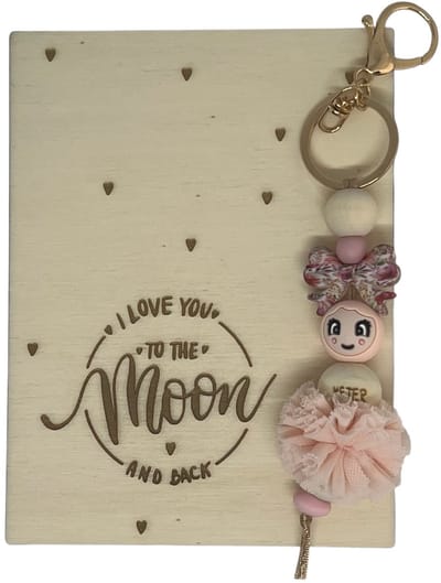 Sleutelhanger en houten kaartje liefste Meter | ROZE | poppetje | jij bent de liefste | liefste meter | coolste peter | cadeau liefste meter | to the moon and back | cadeau