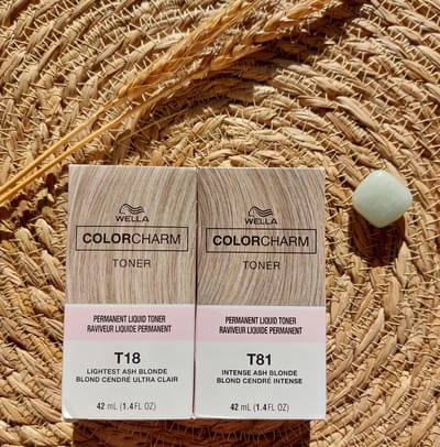 DUOPACK - Wella Color Charm Permanent Liquid Toner - T18 & T81 - Lightest Ash Blonde & Intense Ash Blonde - Wella toner - Haartoner - Platinum Blond - Antigeel