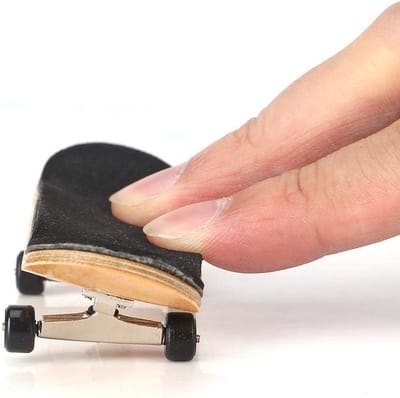 Mini Fingerboard Skateboard Set van Maple Hout en Alloy, Inclusief Opbergbak - Perfect voor Ontspanning en Tricks