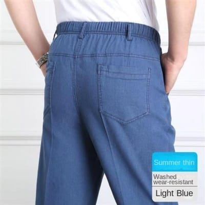 Herenjeans Middelbare leeftijd en ouderen Losse casual rechte broek Zomer Nieuwe casual broek Lente Hoge taille Dad elastische taille broek XL lichtblauwe kleur