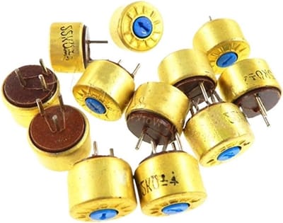 Koolstoffilm Potentiometer - Variabele weerstand - Elektronische circuits - 350V Beperkte spanning - 10K Ohm - Zwart