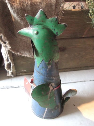 Gerecycled metalen decoratie Haan met een strikje | rooster with bow | ø11x31 | mix colour