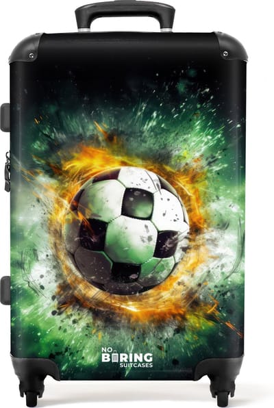 NoBoringSuitcases.com® - Kinderkoffer jongen - Voetbal groen - Kindertrolley jongens - Koffer kind groot - Rolkoffer lichtgewicht - Kinder valies - Reiskoffer met 4 wielen - Grote trolley XL - 20 kg bagage