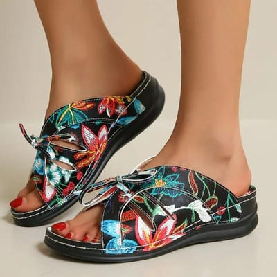 Nieuwe Zomer Open-teen Romeinse Sandalen Effen Kleur Slippers Dames Casual Strand Slippers Strik Wigzool Slippers Muiltjes Dames 36 brown