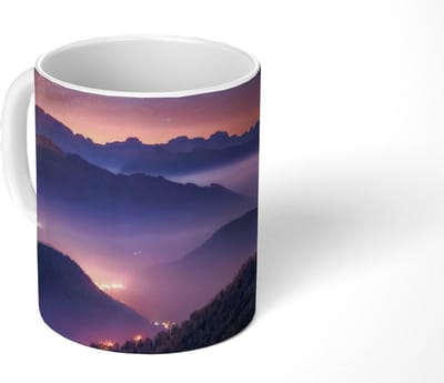 Mok - Koffiemok - Bergen - Sterrenhemel - Mist - Mokken - 350 ML - Beker - Koffiemokken - Theemok