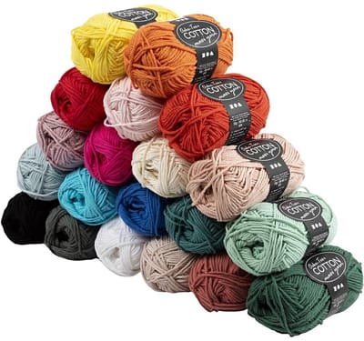 Katoengaren, diverse kleuren, L: 80-85 m, 20x50 gr/ 1 doos