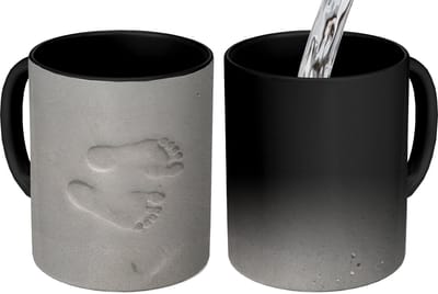 Magische Mok - Foto op Warmte Mokken - Koffiemok - Voeten - Afdrukken - Zand - Magic Mok - Beker - 350 ML - Theemok