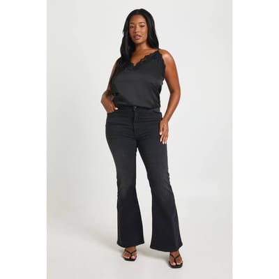 boohoo Dames Plus Hoge Taille Billen-Lift Uitlopende Jeans | Washed Black | Maat: 22/30L