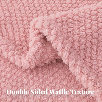 Dailygoody - Knuffeldeken - Zachte en warme deken - 150 x 200 cm - Roze - Flanellen woondeken - Geschikt voor volwassenen - Walvis thema