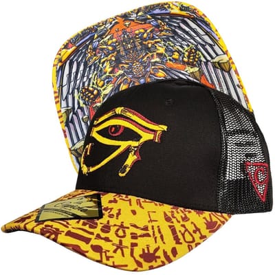 Capiche® Trucker Pet – Robot Horus – Zwart & Geel Egyptisch Patroon – Verstelbaar met Druksluiting – Pet Mannen