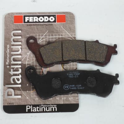 Plaquette de frein Ferodo pour Scooter Honda 150 S-Wing 2007 à 2009 KF06B / AV Neuf