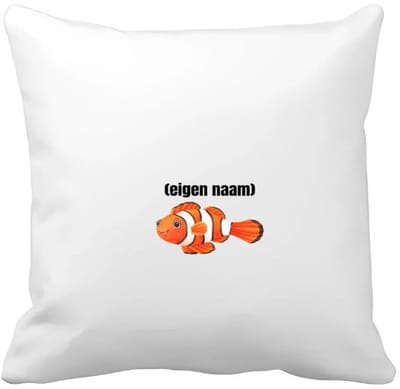Akyol - oranje vis (nemo) met eigen naam Kussen hoes - Vis - vissen liefhebbers - iemand die houdt van vissen - verjaardag - cadeau - kado - 40 bij 40 cm