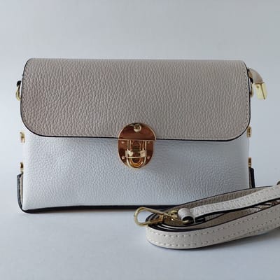 schoudertas - ECHT LEER - handmade - Italië - beperkt aantal - wit/beige - messing details - messing draaiknop sluiting