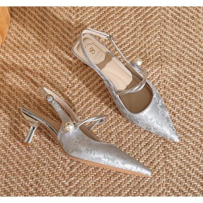 Dames Sandalen met Hoge Hakken Zomer Nieuwe Mode Mary Jane Elegant Dames Puntige Luxe Zwarte Sandalen met Hoge Hakken Gratis Verzending 38 zilver