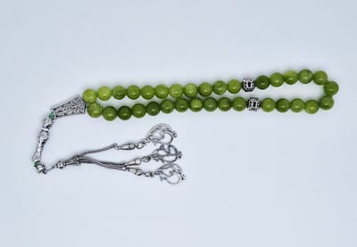 Handgemaakte tesbih "tasbih" natuursteen " Kraal Koreaanse jade" - Aantal kralen 33 - Diameter kralen 10 MM - met metaal tassel "model 4" - Een mooi cadeau-idee