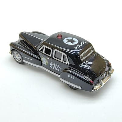 Modèle de Voiture Américaine Vintage Classique en Alliage, Avec Simulation Réaliste, Fonction à Tirer et Portes Ouvrables, Une Voiture Jouet pour Enfants black