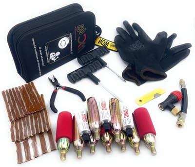 Band Reparatie Set - Tubeless Kit - Onderweg Repareren - Inclusief CO2 Bussen - 21 cm Lengte - Zwart