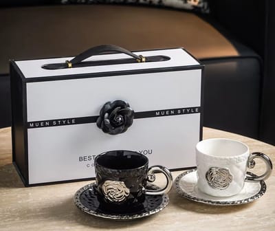 Muen Style Luxe Koffiekop & Schotel - Keramiek - Zilveren Roos Cadeauset - Luxe Cadeaudoos