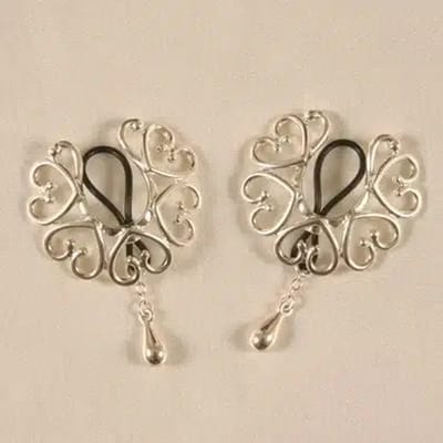 Sylvie Monthulé | Silver Nipple Clamp and Nipple Jewelry | Silver Drop