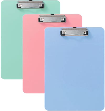 Dailygoods- Klembord A4 - 3 Stuks - Kunststof - Metalen Clip - Intrekbare Hanger - Ronde Randen - Veelkleurig - Schrijfbord