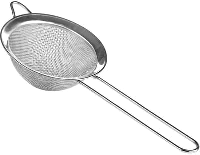 carmdering - RVS Keukenzeef 23 cm met Handvat – Fijn Zeefnet voor Bakken & Filteren | Geschikt voor Thee, Saus, Sap & Poeder | Duurzaam & Veelzijdig – Zilver