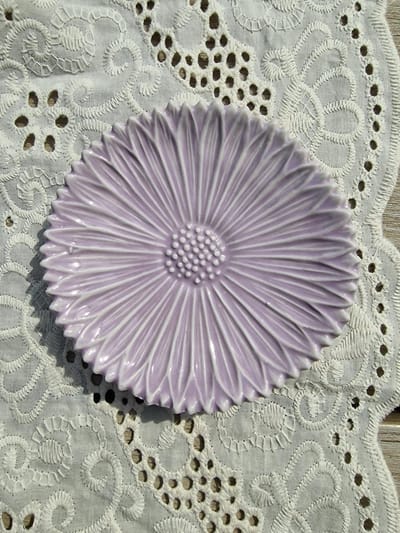 Bordje Daisy - Lila - Bloom - Madeliefje - Bloemenbordje - Bloemen Schaaltje - Sieraden Schaaltje - Petit Four Bordje - Theezakjes Schaaltje - Flower