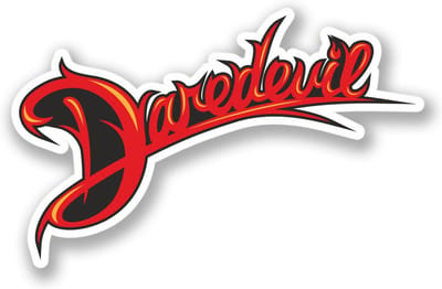 Daredevil Vinyl Sticker voor iPad, Laptop, Auto, Helm, Skate, Scooter en Bike - Set van 2 (10cm breed x 6,4cm hoog)