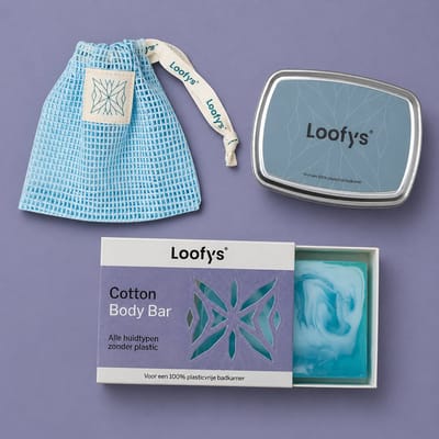 Loofys Body Soap Bar Cotton met Zeepzakje en Reisblikje - Body Wash Bar voor Gevoelige Huid - Alternatief voor Reisflesjes - Duurzaam en Plasticvrij - Body Bar Travel Set - 80g