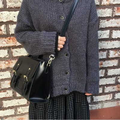 Lente en Zomer Schoudertas Crossbody, Eenvoudig en met Grote Capaciteit, Elegante Dameshandtas in Schoolstijl, Handtas, Retro Dameshandtas zwart