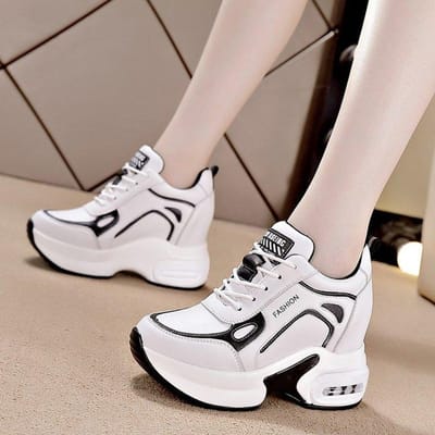 Escarpins de loisirs de style sportif de printemps et d'automne pour femmes, chaussures d'étudiant à plateforme basse à bout rond, baskets compensées à lacets respirantes et encombrantes 40 noir