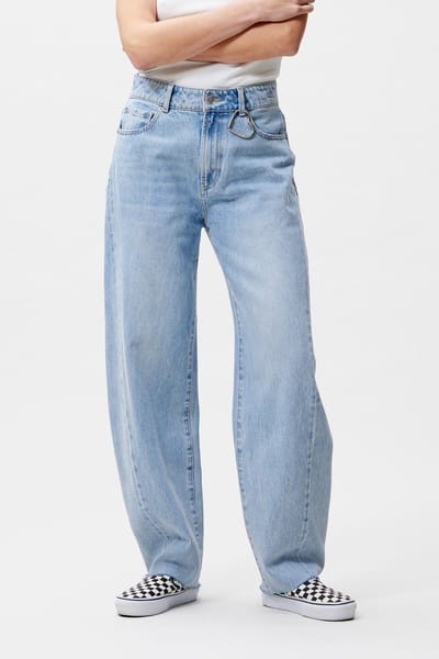Catwalk Junkie Super Barrel Fit Jeans Jeans Dames - Broek - Lichtblauw - Maat 27