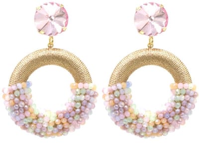 Oorbellen - oorringen - sieraad - oorsieraad - accessoire - roze - goudkleurig - kralen - hip - trendy - tijdloos - chique - feest - cadeau - vrouwen - dames