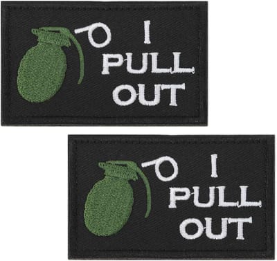 Cosensi - Dailygoods - Afneembare Letterpatches met Haak en Lus, 2 Stuks