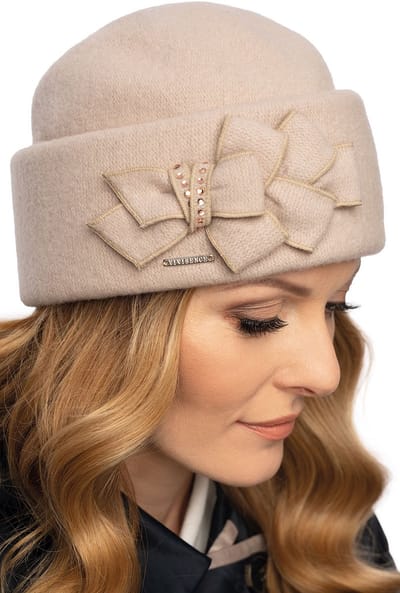 Vivisence Dames Wintermuts - Handgemaakt Van 100 Procent Wol Met Elegante Strik En Strassteentjes Zonder Voering Past Zich Aan Het Hoofd - Zacht Haar Plakt Niet Warm En Comfortabel Voor Koude Dagen - Beige