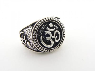 Zware zilveren ring met ohm-tekens - maat 18.5